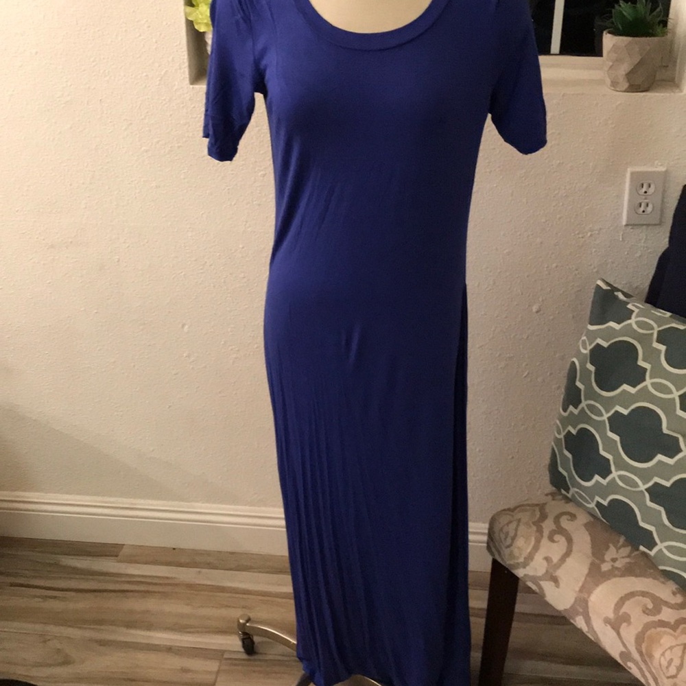 Dress - Picture 2 of 5
